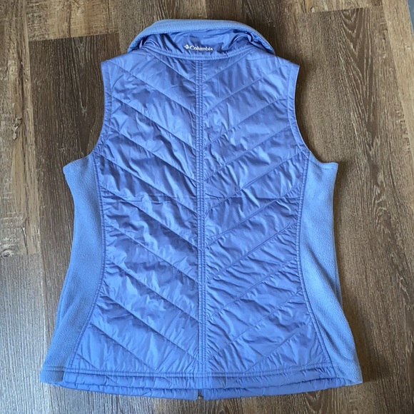 Columbia Vest! - Picture 2 of 5
